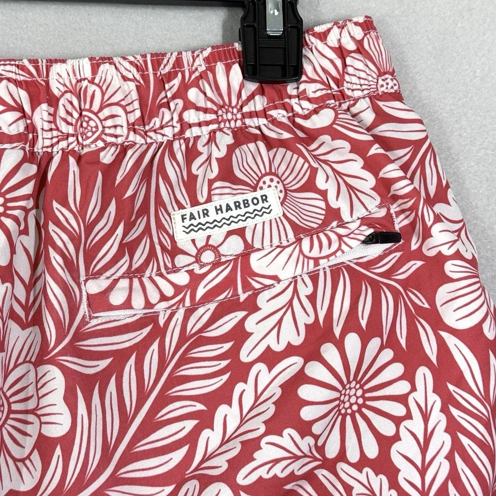 Fair Harbor Swim Trunks Men Medium Anchor Red Hawaiian Floral Lined Board Shorts